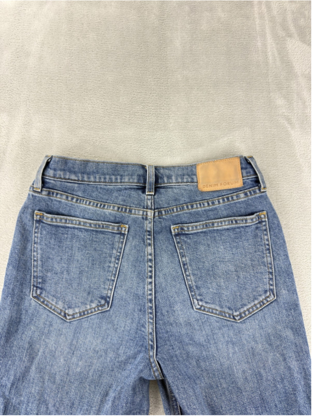 Denim Forum Jeans Womens 27W x 26L Blue Arlo High Rise Straight Button Fly Denim - Picture 3 of 11